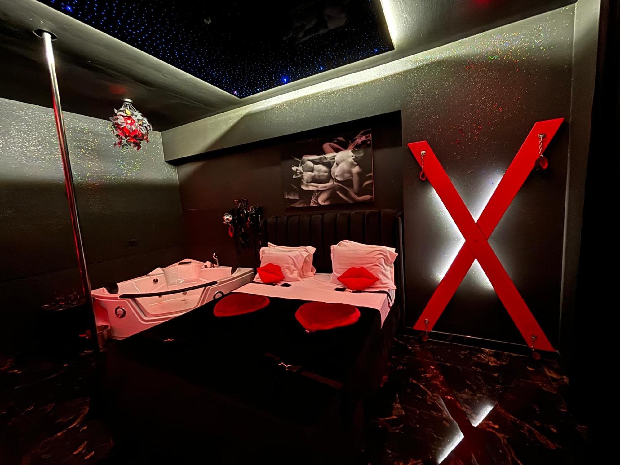 Romeo Nights - Love Rooms - Adults Only Bucarest Exterior foto