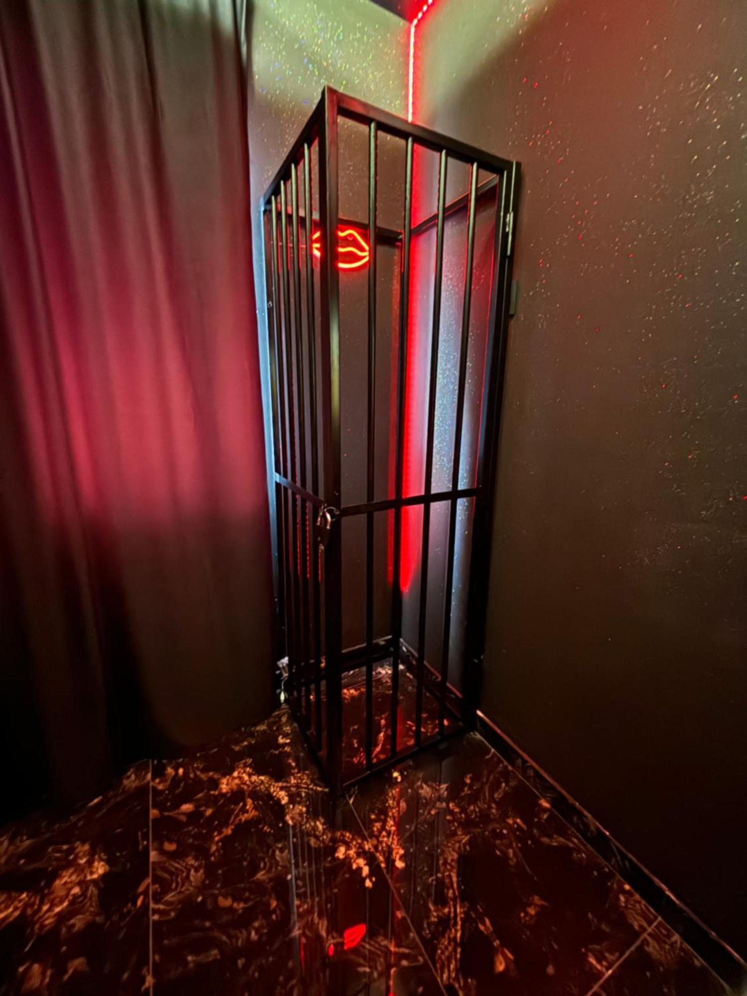 Romeo Nights - Love Rooms - Adults Only Bucarest Exterior foto