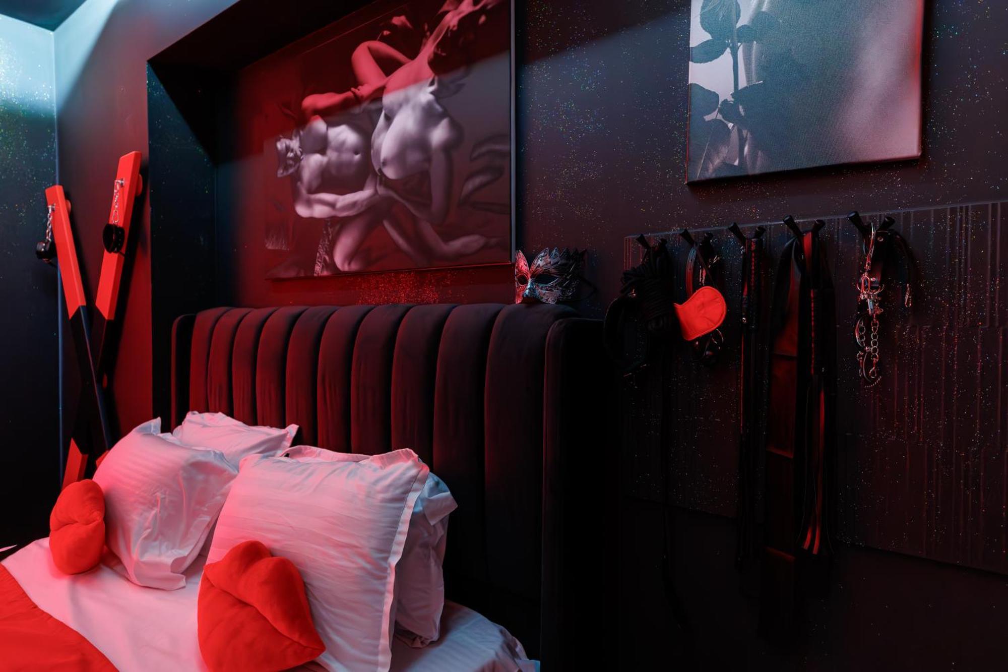 Romeo Nights - Love Rooms - Adults Only Bucarest Exterior foto